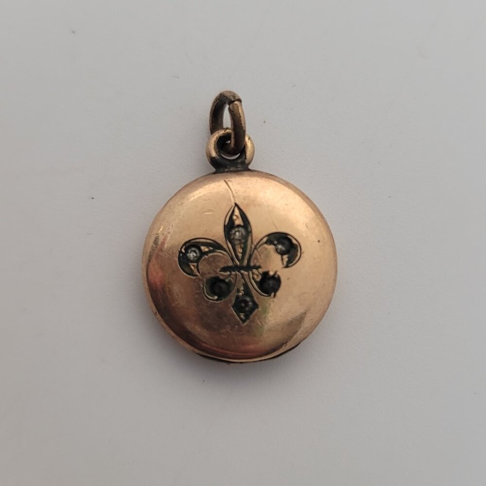Antique Gold Filled & Paste Fleur De Lis Locket